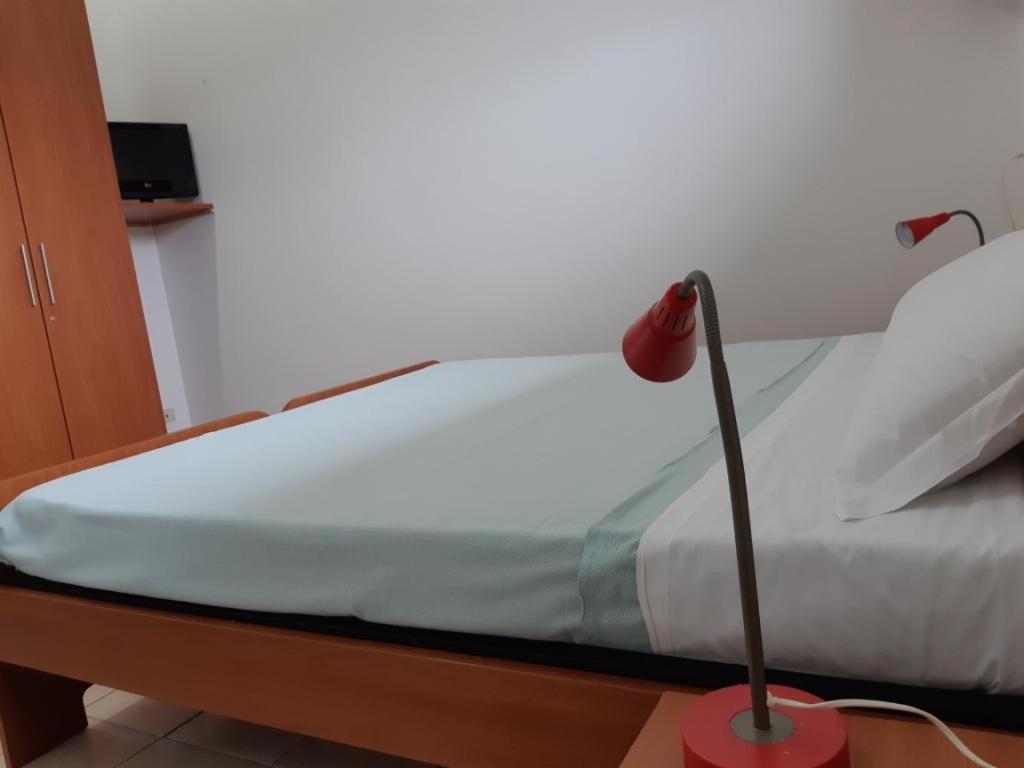 La Cordata Accommodation - Brodolini 24 Cinisello Balsamo Eksteriør bilde