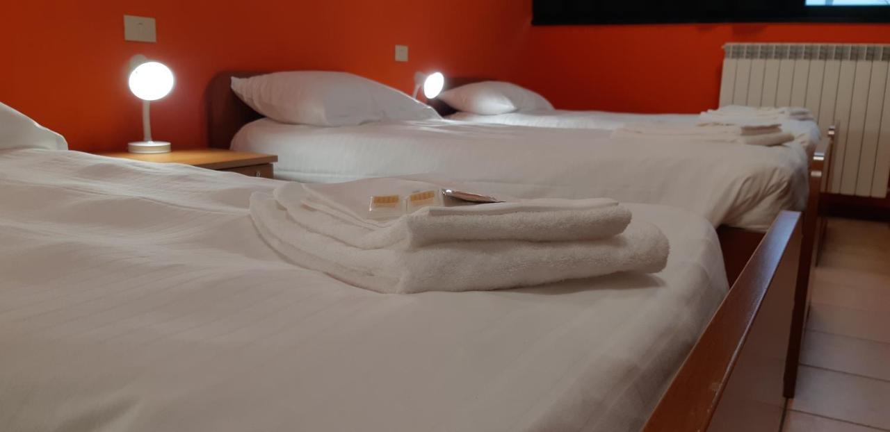 La Cordata Accommodation - Brodolini 24 Cinisello Balsamo Eksteriør bilde